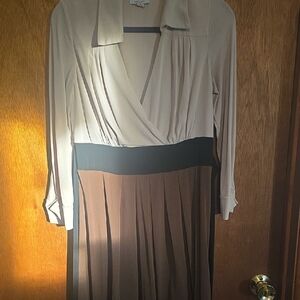Dressbarn Tan and Brown Long Sleeve Dress
